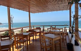 Punta Veleros Rooftop